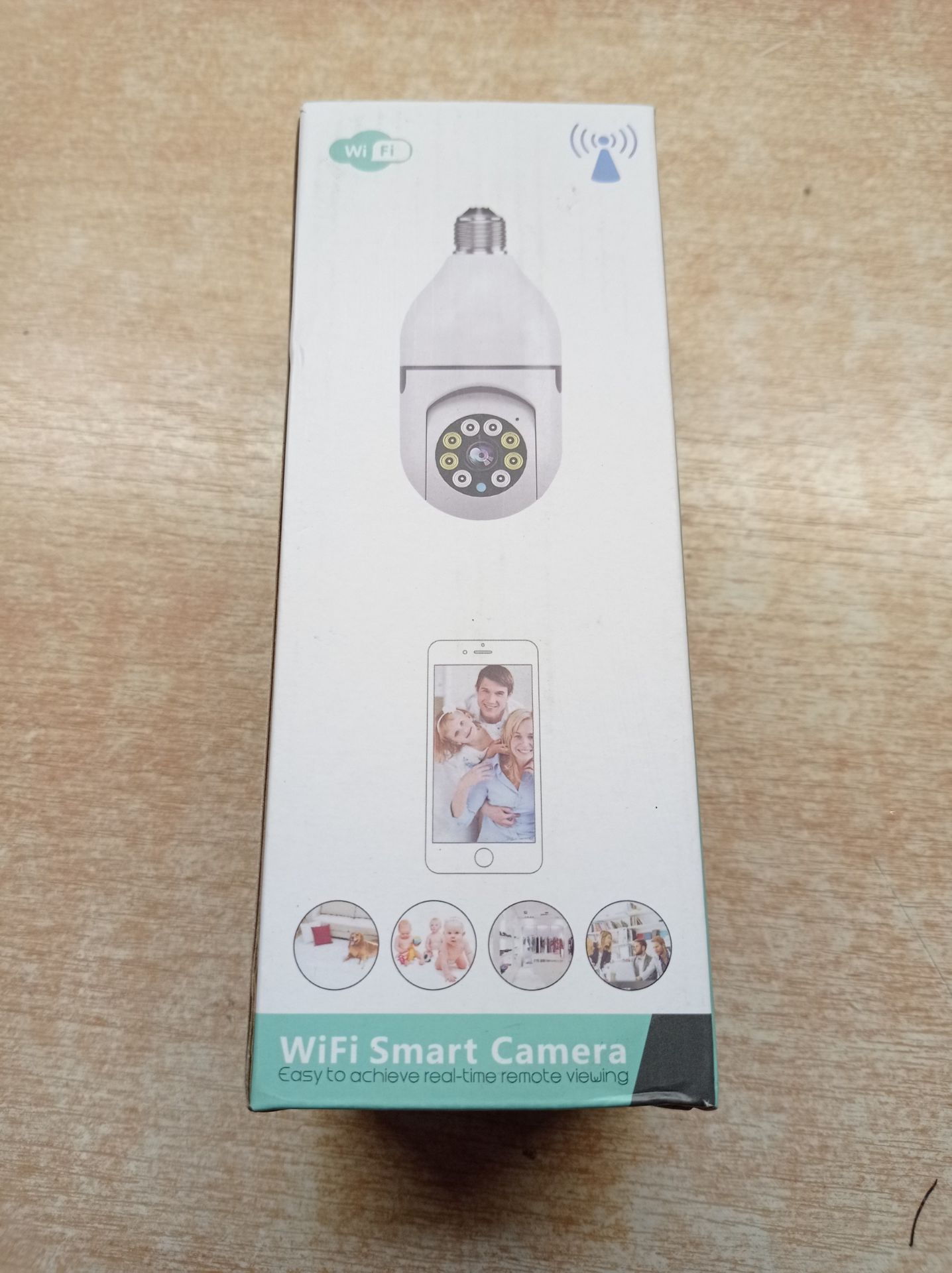 RRP £28.48 Light Bulb Security Camera - Image 2 of 2