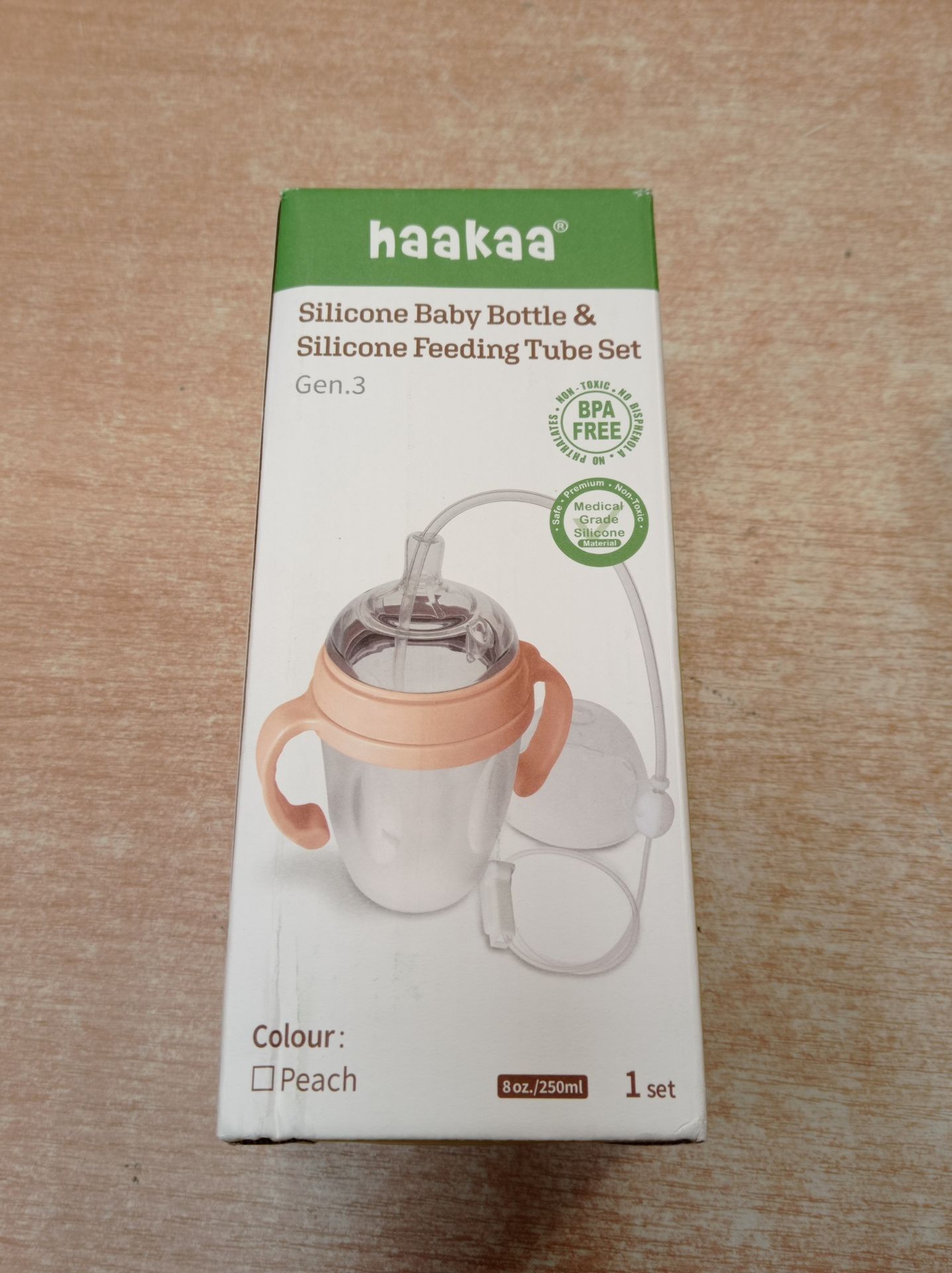 RRP £27.84 haakaa Gen.3 Silicone Breast Pump Baby Bottle & SNS Feeding Set - Image 2 of 2