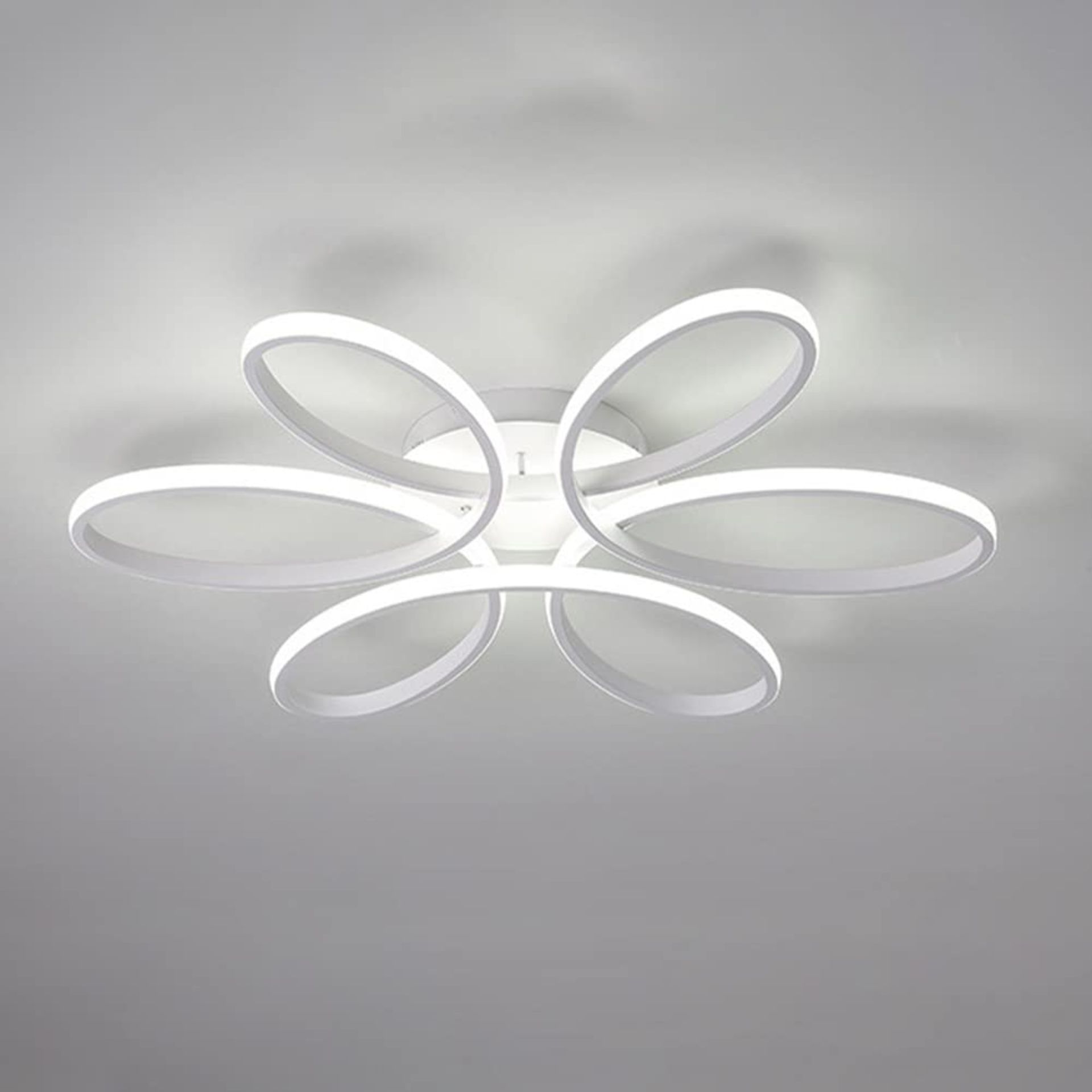 RRP £26.25 LED Ceiling Light with Flower Shape