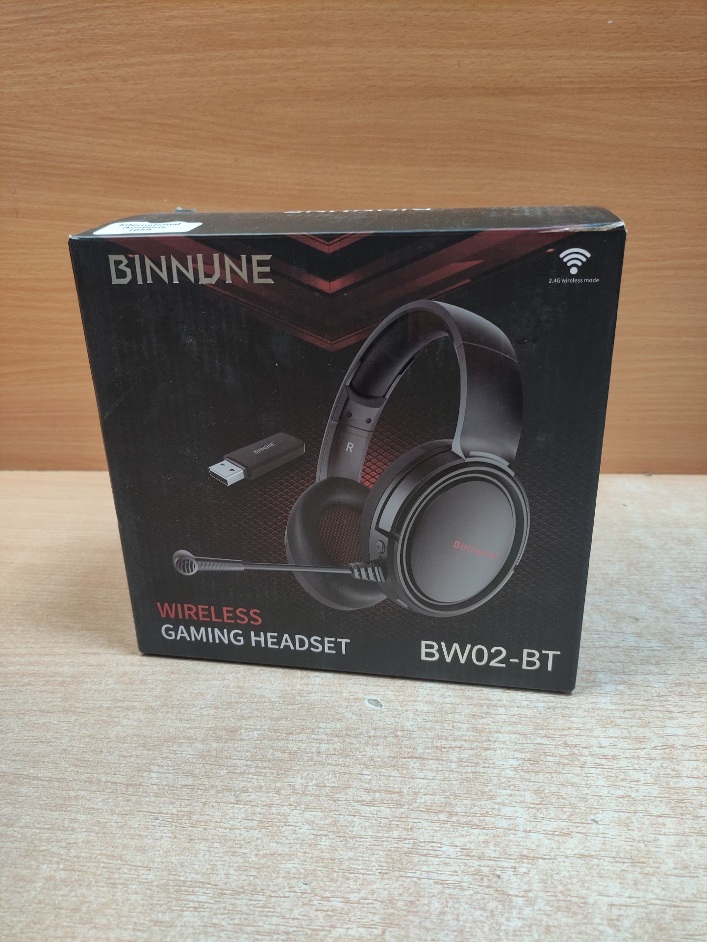 RRP £36.52 BINNUNE 2.4GHz/Bluetooth Wireless Gaming Headset with Mic for PC PS4 PS5 - Image 2 of 2