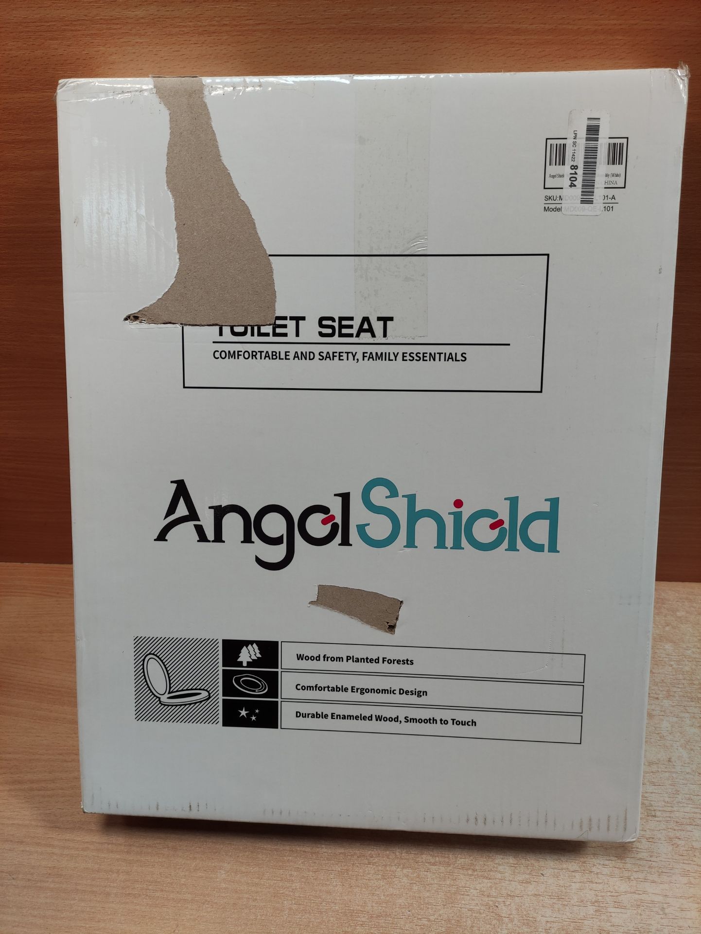 RRP £36.50 White Toilet Seat - Image 2 of 2