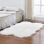 RRP £54.79 INMOZATA White Fluffy Rug