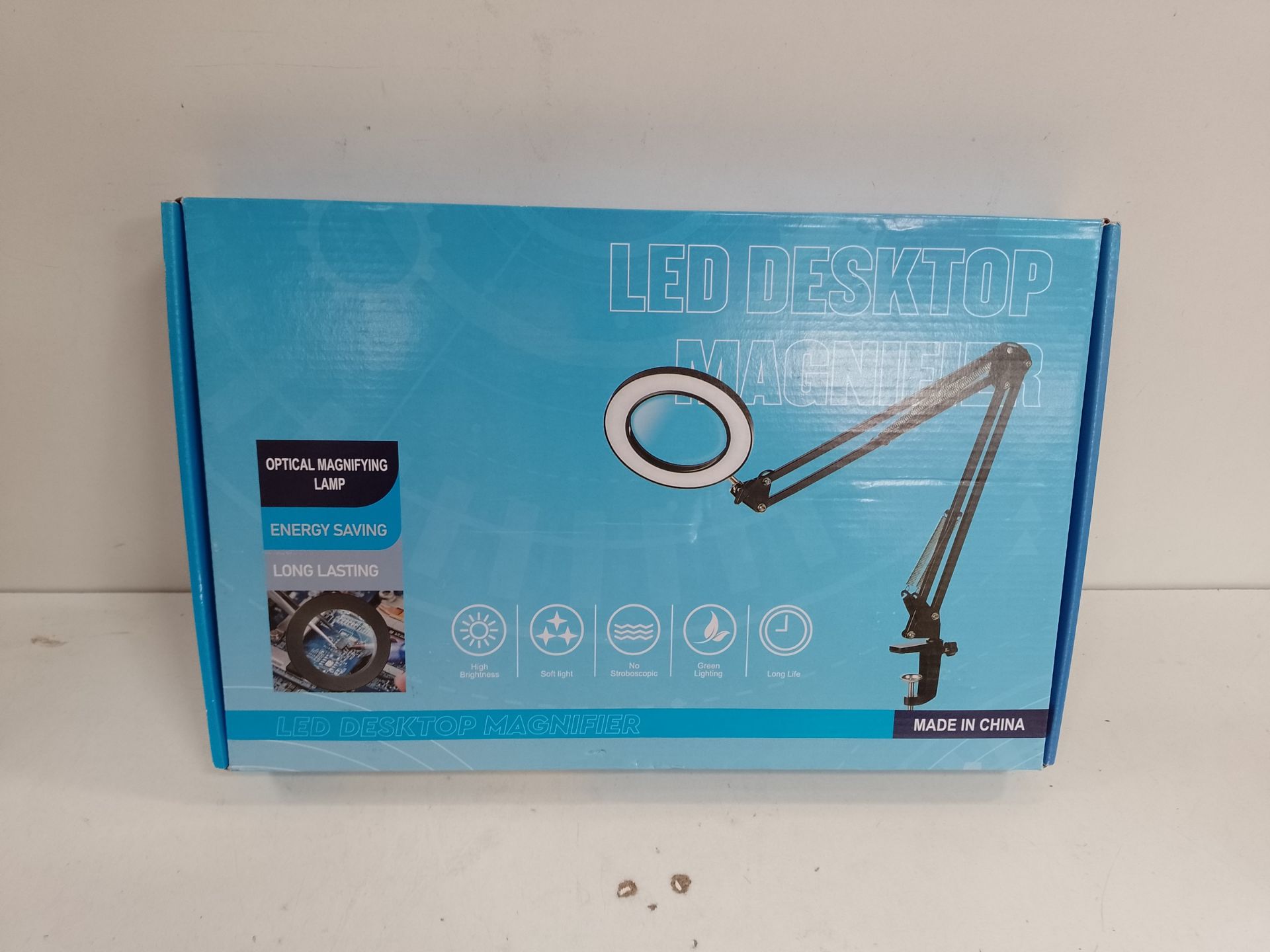 RRP £34.24 LED Magnifying Lamp - Image 2 of 2