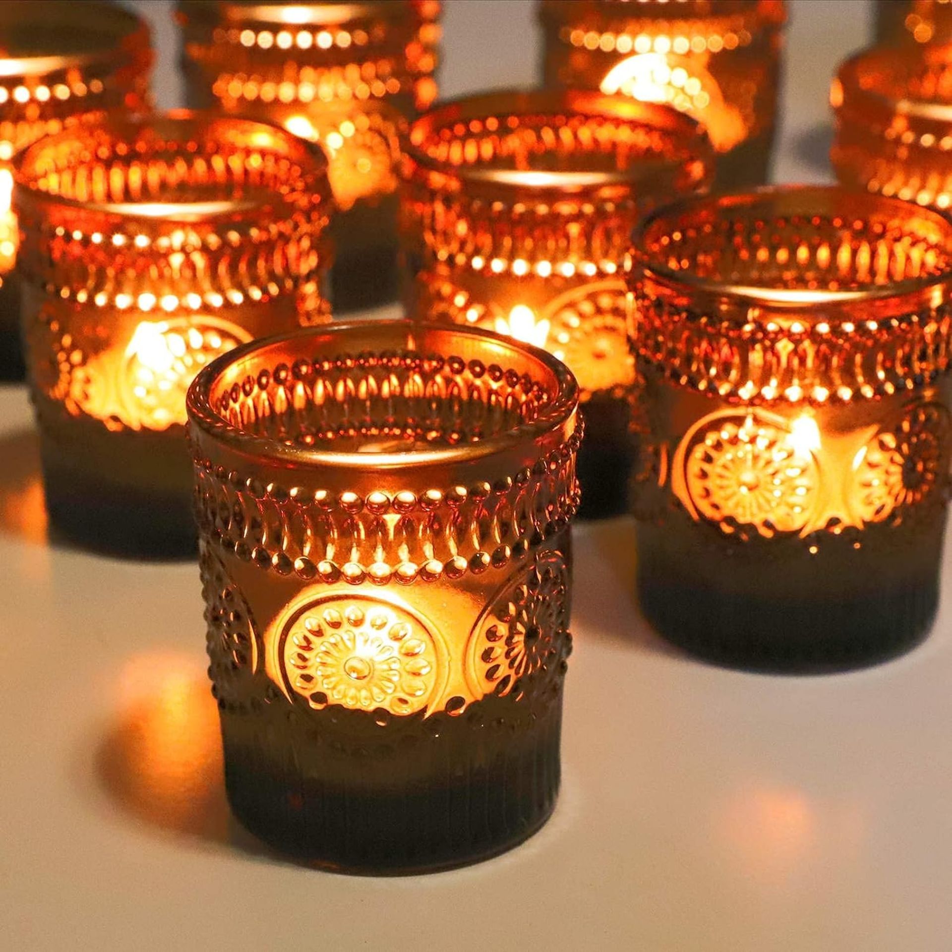 RRP £18.25 Vohocandle 12pcs Brown Tea Light Candle Holders Sunflower Embossed