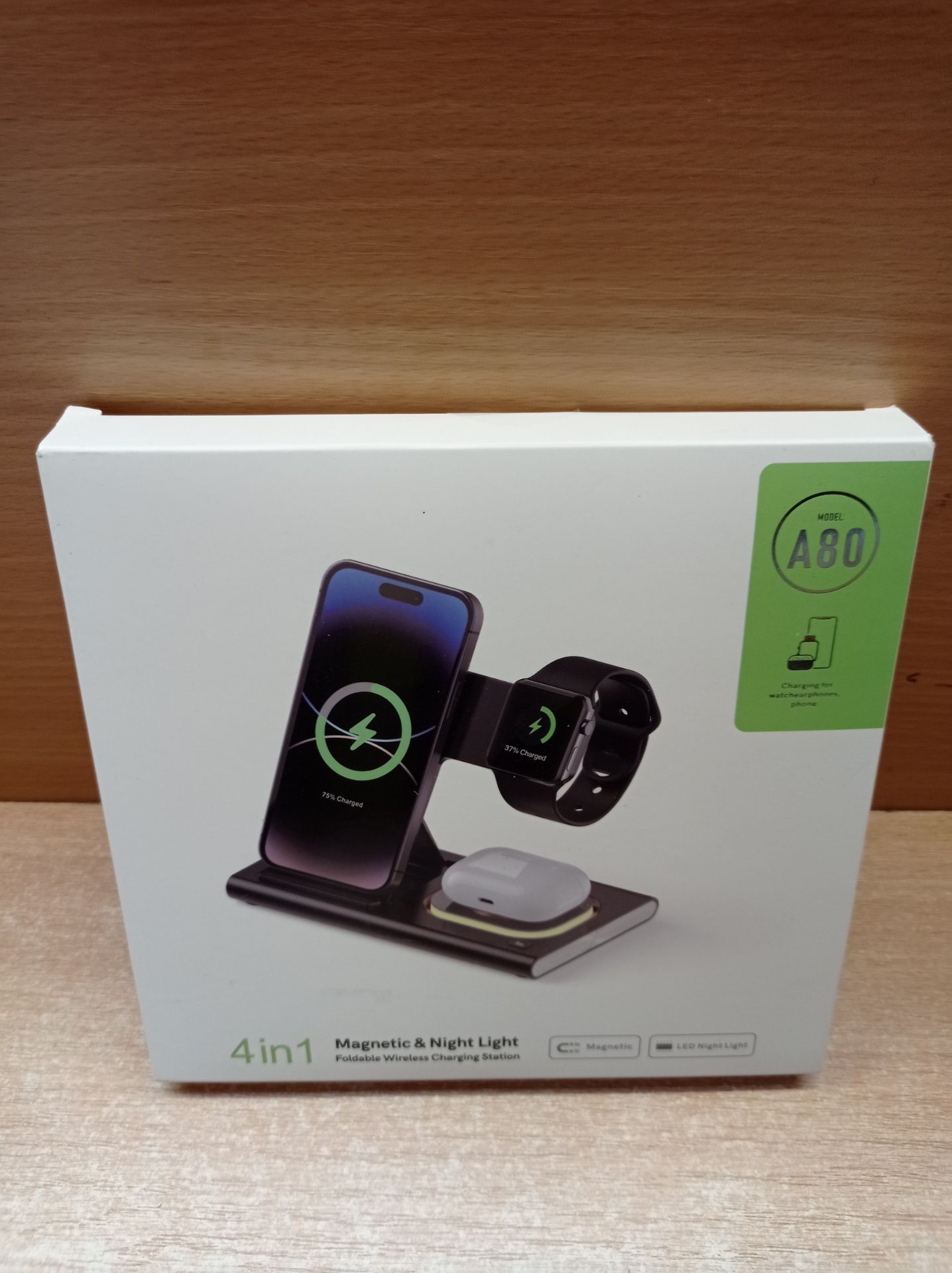 RRP £30.70 Aimtel 3 in 1 Foldable Charging Station Compatible for Apple Products - Image 2 of 2