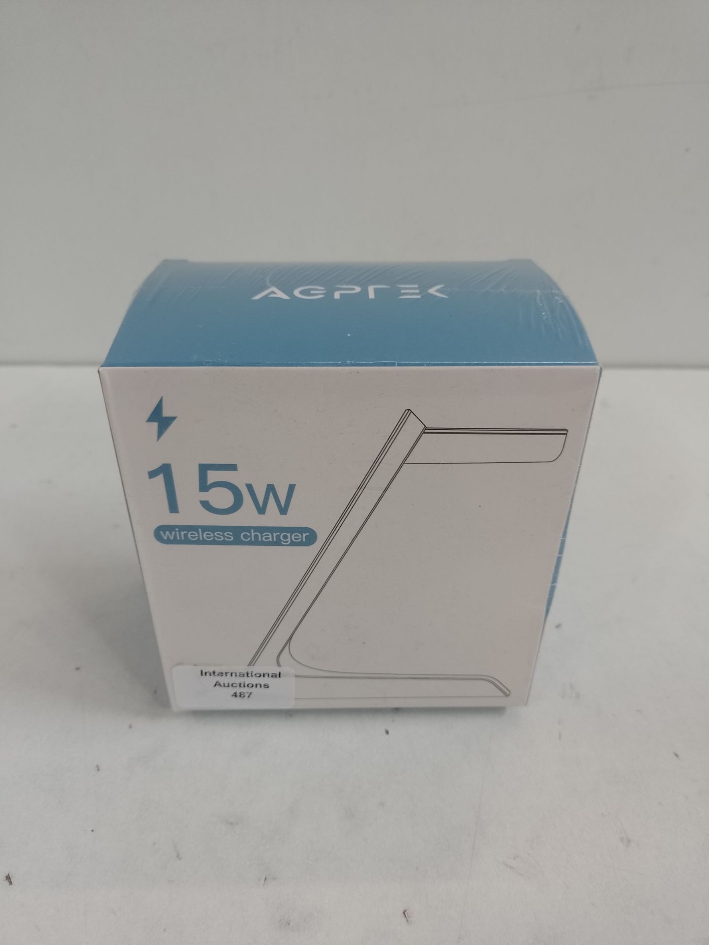 RRP £27.39 AGPTEK 3 in 1 Wireless Charging Station - Image 2 of 2