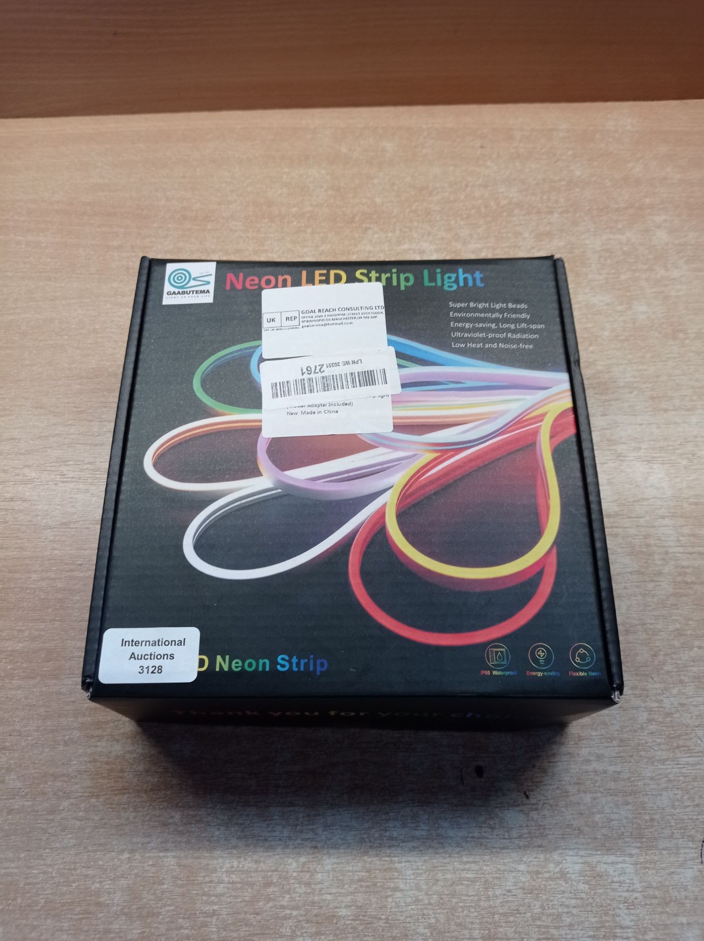 RRP £31.95 GAABUTEMA Cool White Neon LED Strip Light 5m - Image 2 of 2