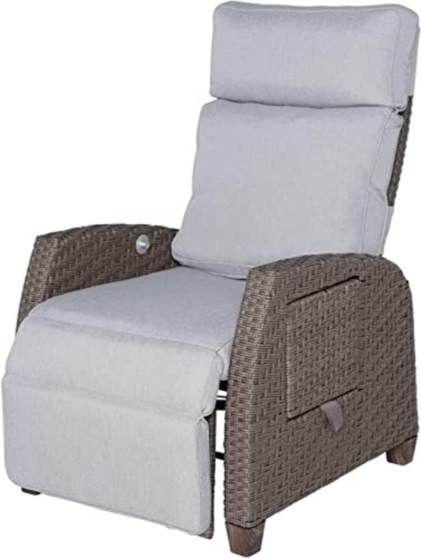 RRP £325.06 Grand patio Recliner Sunlounger PE Wicker