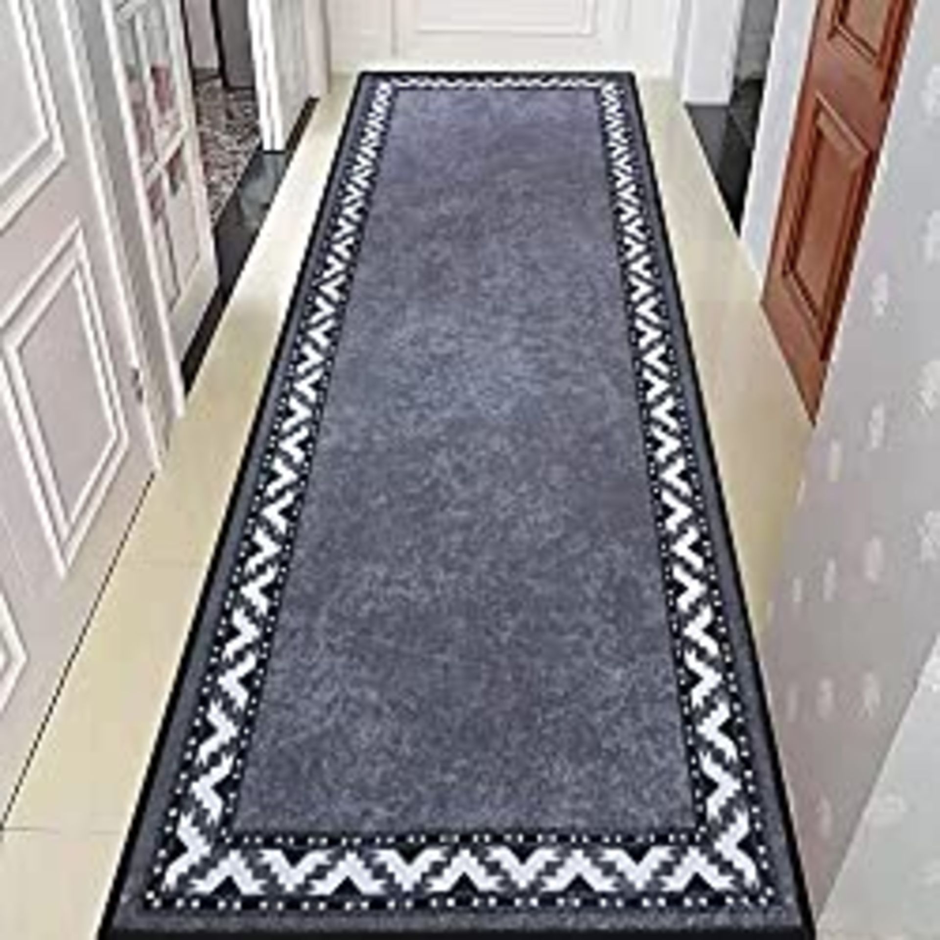 RRP £26.21 Carpet Runner Rugs for Hallway 66x180 cm long Hallway