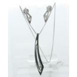 Platinum Diamond Pendant And Earrings Set 0.10 Carats - Valued By AGI £3,950.00 - A stunning pendant