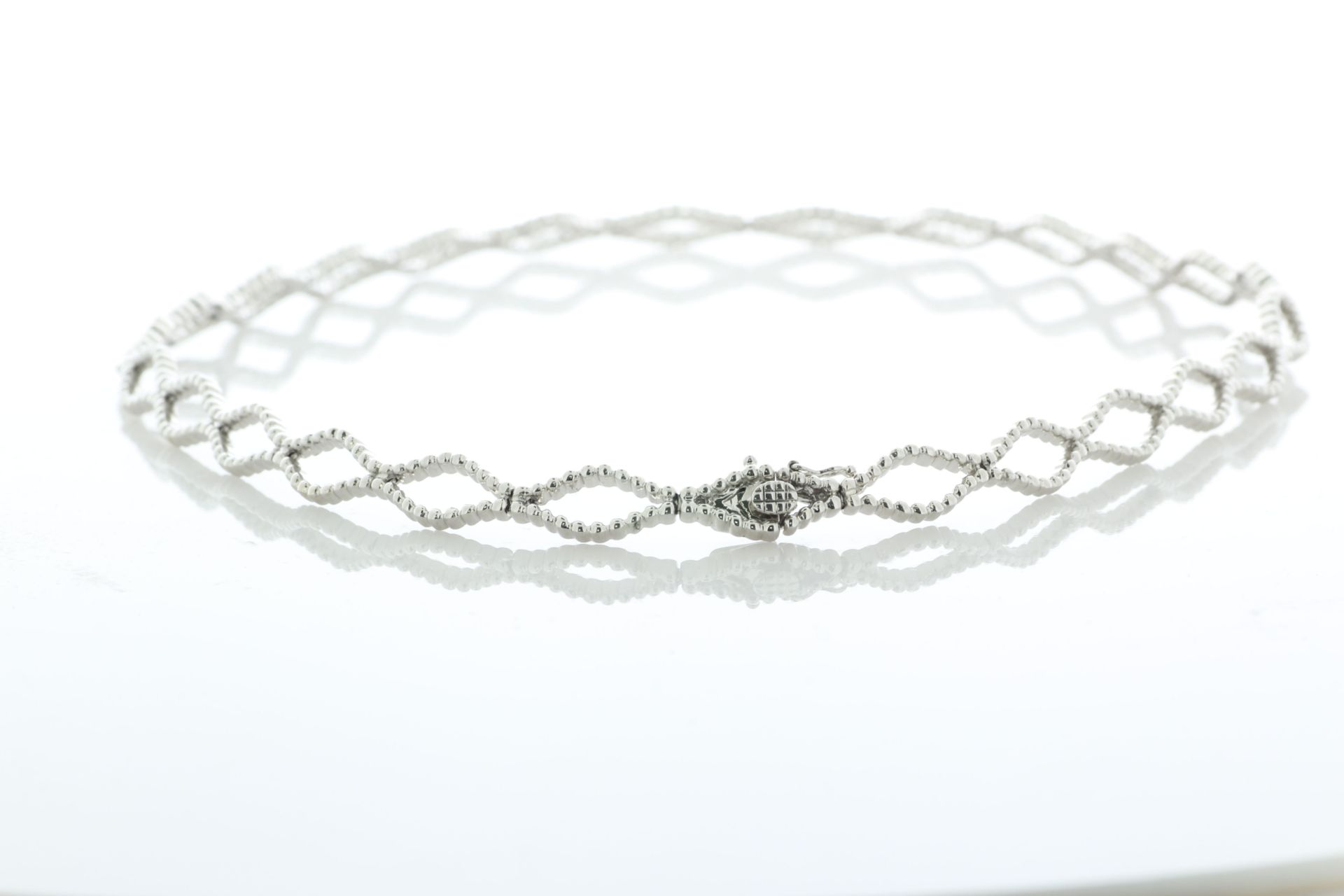 18ct White Gold Ladies Diamond Choker 2.16 Carats - Valued By AGI £14,950.00 - a stunning double - Image 3 of 5