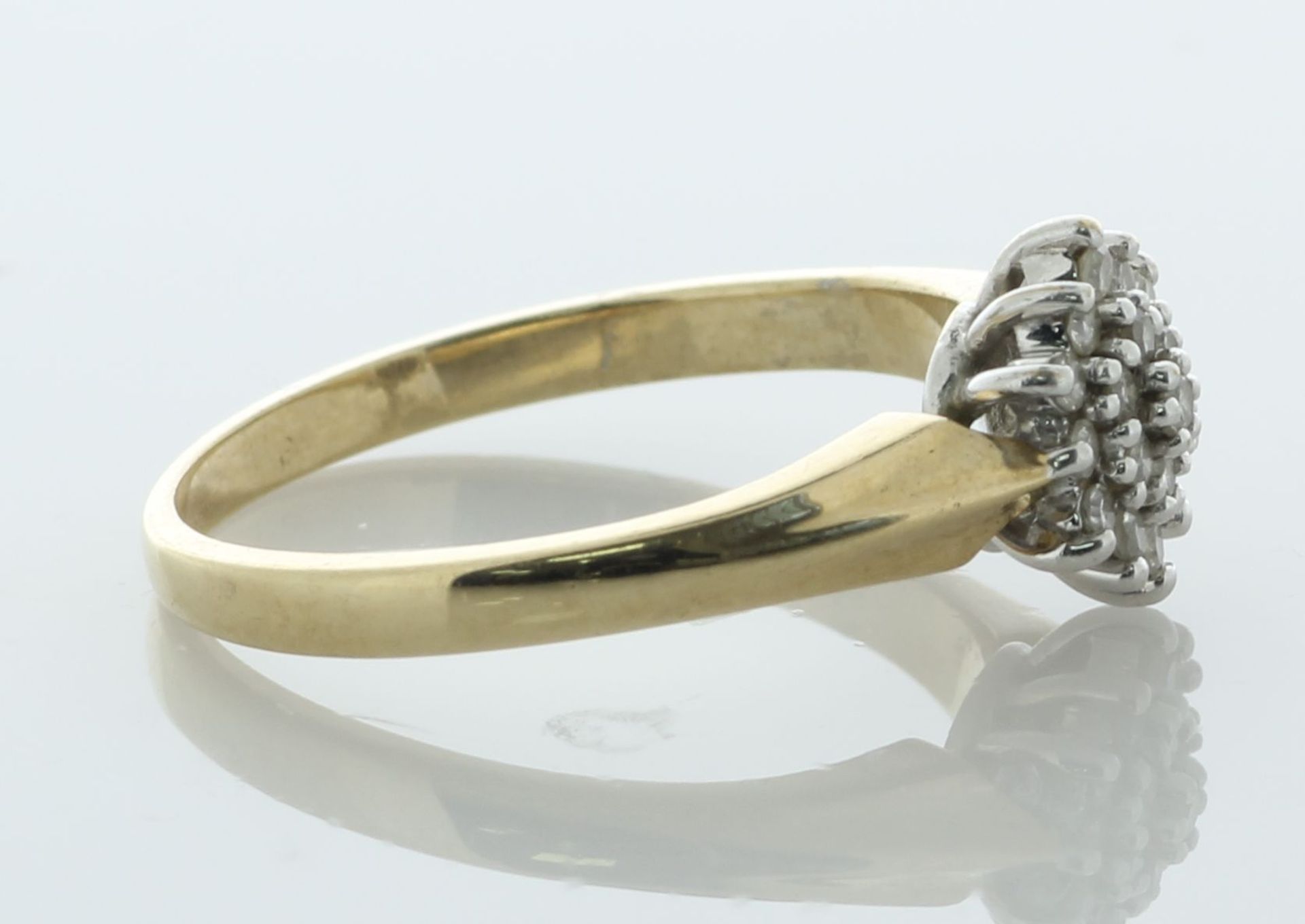 9ct Yellow Gold Diamond Ring 0.12 Carats - Valued By AGI £870.00 - A twist on the classic - Image 4 of 6