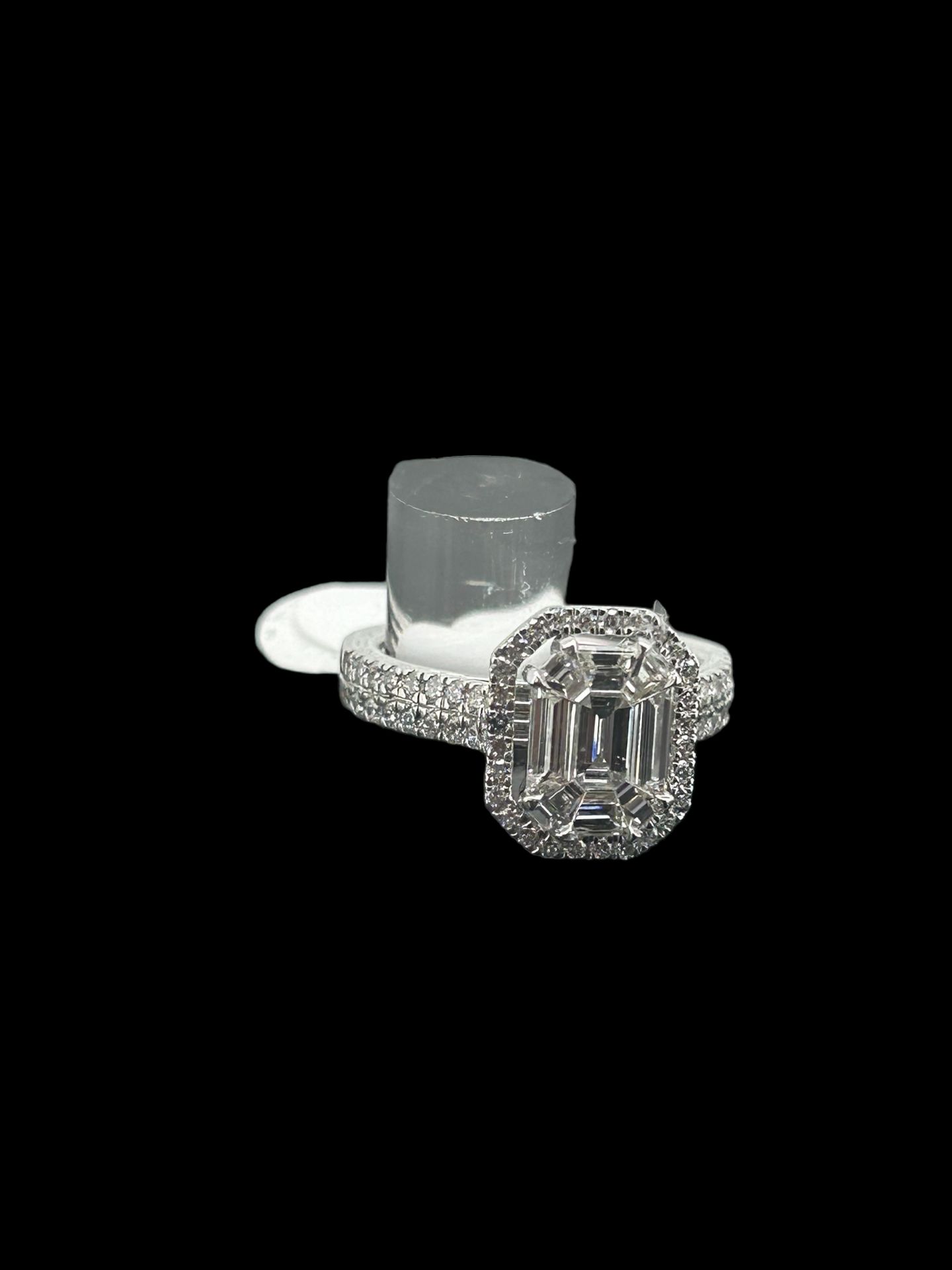 14k white gold ring, set with 2 carat of diamonds - Image 3 of 3