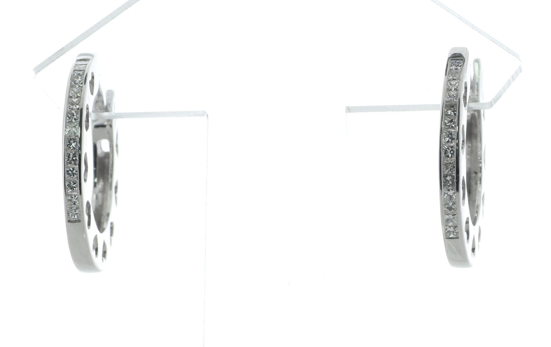 9ct White Gold Semi Eternity Diamond Hoop Earring 1.00 Carats - Valued By AGI £5,255.00 - Each of - Image 4 of 7