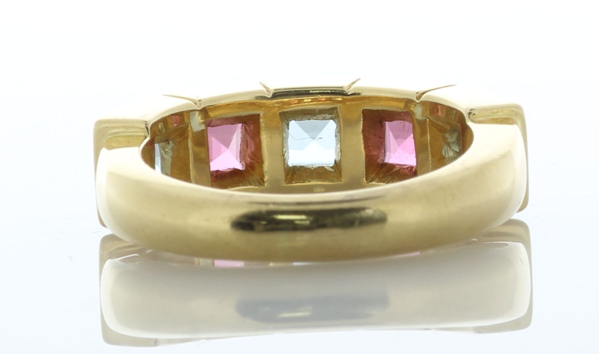 18ct Yellow Gold Aqua And Tourmaline Ring (AM2.00) (T1.2) - Valued By AGI £4,445.00 - A stunning - Image 3 of 5