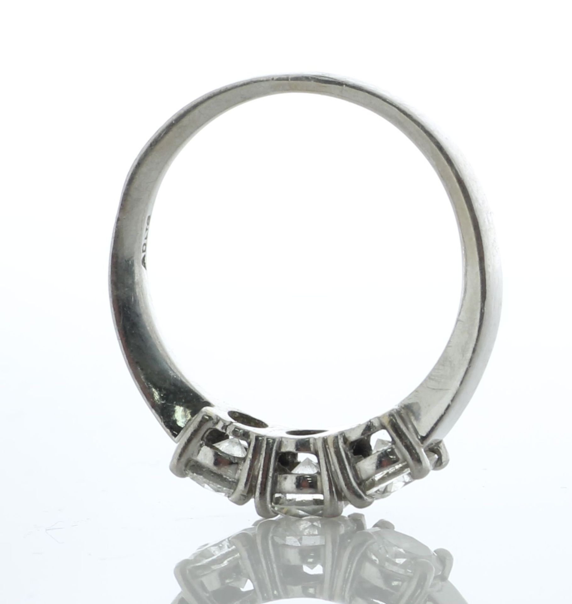 Platinum Three Stone Diamond Ring 1.00 Carats - Valued By AGI £6,100.00 - This platinum three - Image 4 of 5