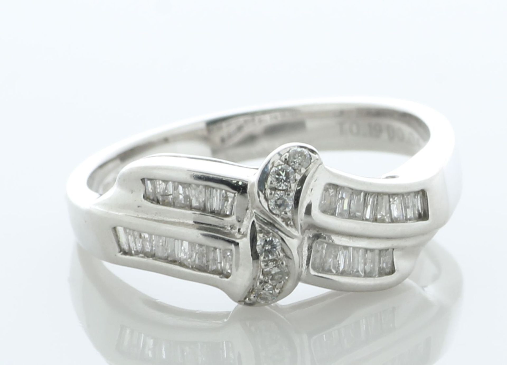 18ct White Gold Diamond 'Bow' Ring 0.23 Carats - Valued By AGI £2,195.00 - A stunning 18ct white - Image 3 of 6