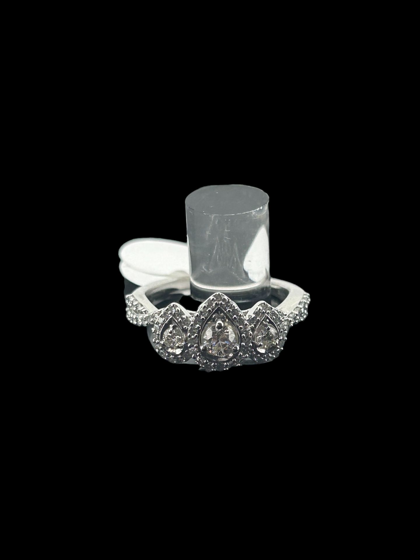 10k white gold cocktail ring, set with 1 carat of diamond - Image 3 of 3