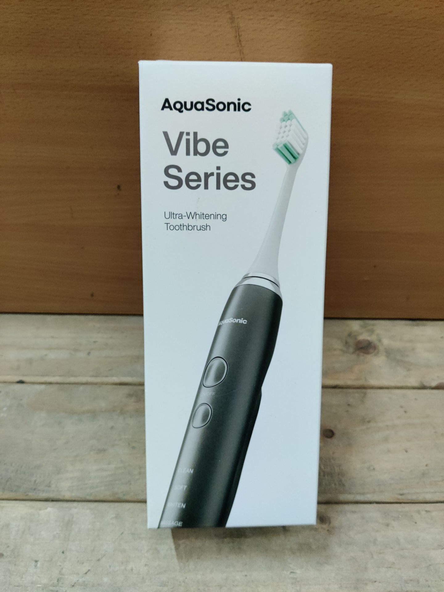 RRP £45.61 Aquasonic Vibe Series Ultra Whitening Toothbrush ADA - Image 2 of 2