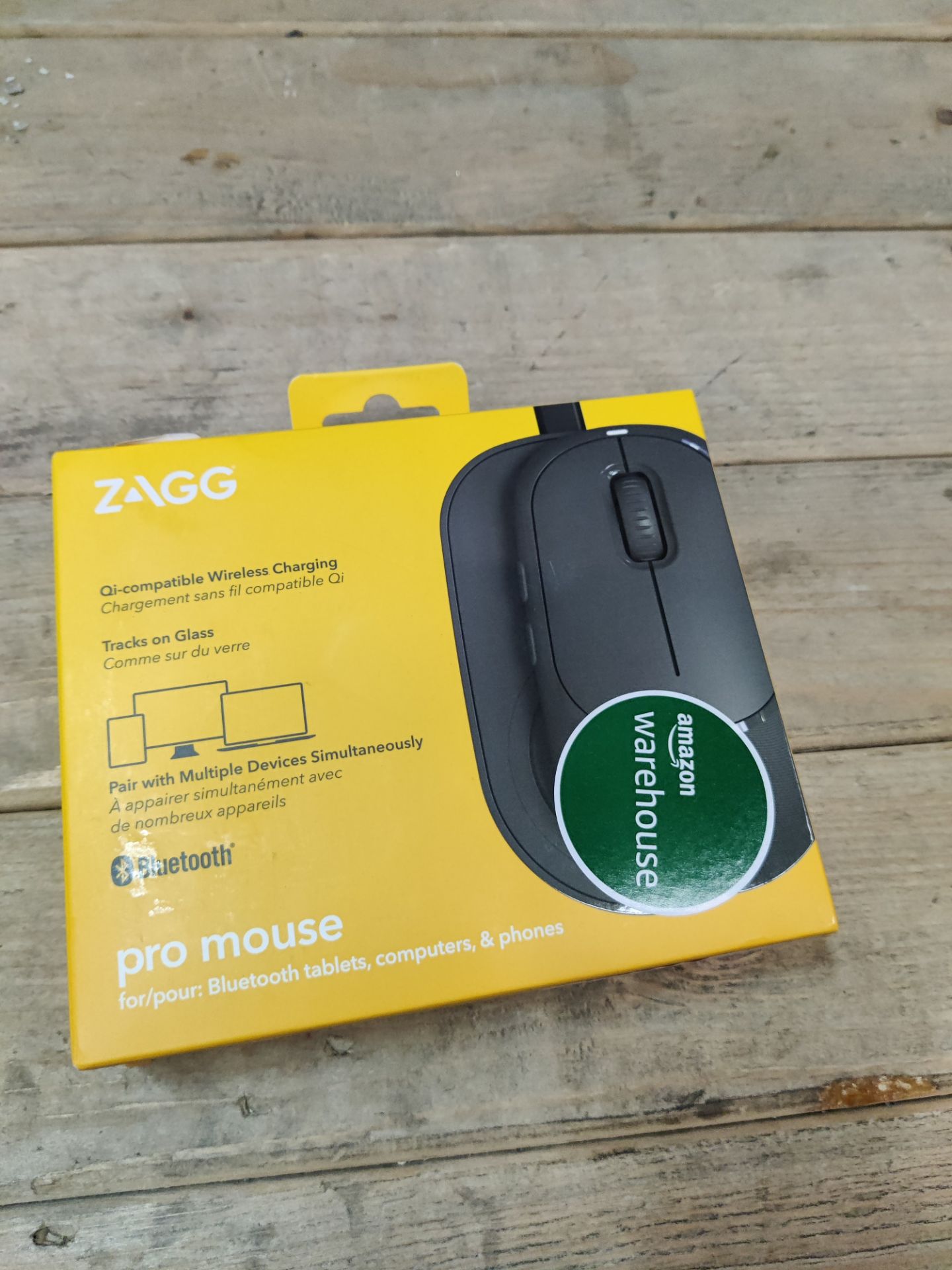 RRP £11.40 ZAGG Pro Mouse W/Wireless Charging Pad - Image 2 of 2