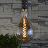 RRP £36.74 SD LUX Vintage LED Light Bulb Globe 8W G200 Amber E27