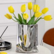 RRP £24.28 Ceramic Vase - Flower Vase Minimalist Nordic Style for Home Decor