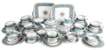 Wedgwood Florentine porcelain tea set including tea pot, 2 large cake plates, sugar bowl, lidded