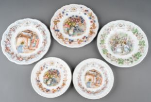 Five Royal Doulton Bramley Hedge plates to include: Summer, Winter, Autumn, approx 15.5 and 12cm