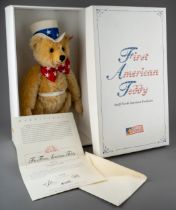 Steiff: First American Teddy, an Steiff North American limited edition Teddy, blond with Uncle Sam