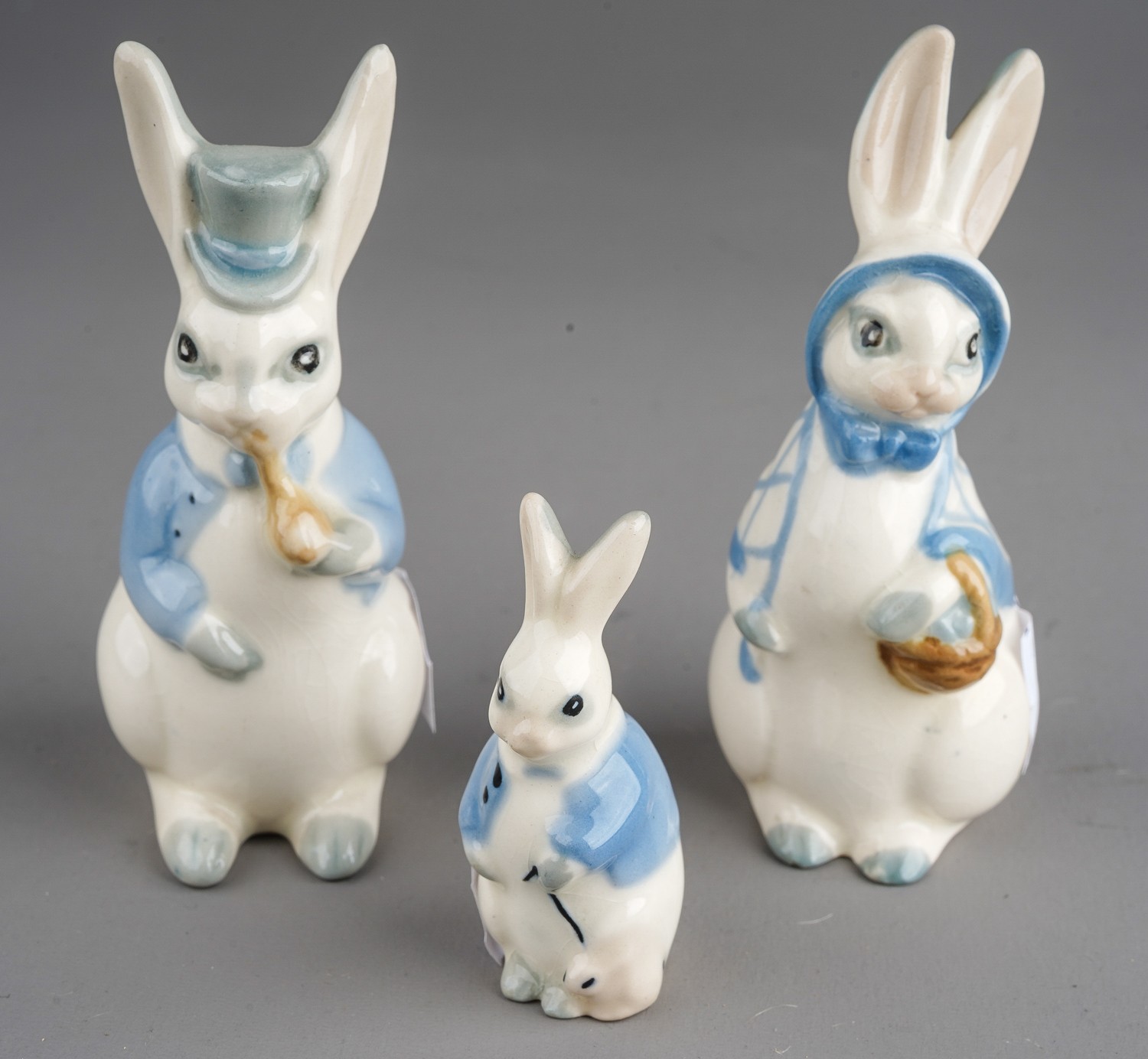 Wade 1940s 3 rabbit figures, marked to base