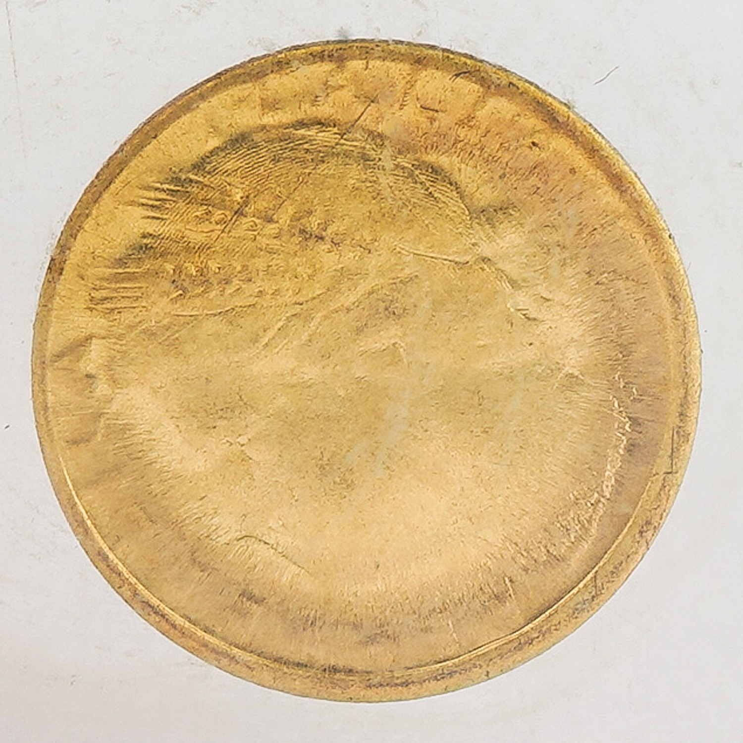 Tiny gold Italian 1 Lira coin, approx 10 mm in diameter. Possible date for 1915 Worn - Image 2 of 2