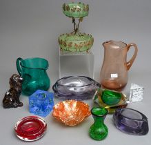 Assorted coloured 20th Century glass to include jugs, ash trays, vases etc (1 box)