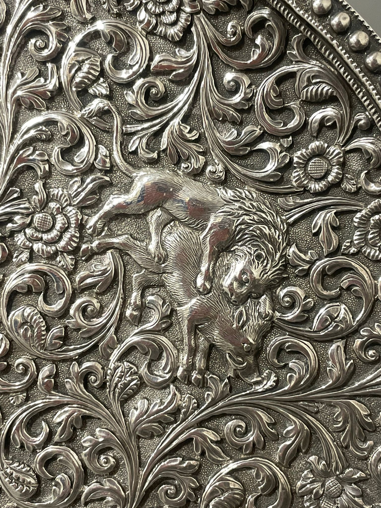 Fine late 19th century Indian Kutch silver tray attributed to Oomersi Mawji of Bhuj. Decorated - Image 4 of 5