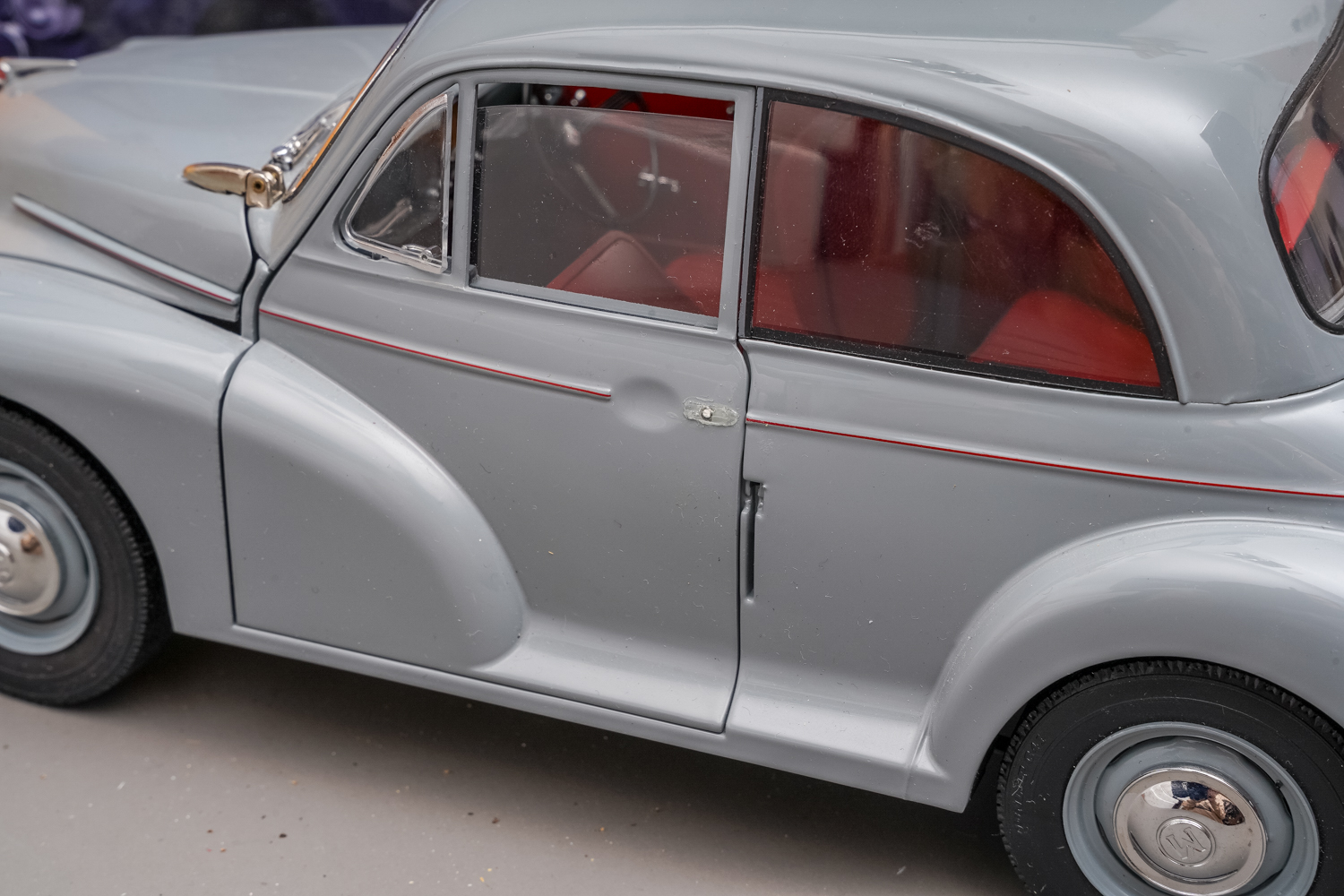 Sun Star 1/12 scale 1956 Morris Minor 1000 Saloon Boxed. - Image 4 of 6