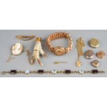 A collection of jewellery, including rolled gold lockets, a Victorian gold plated bracelet (af); a