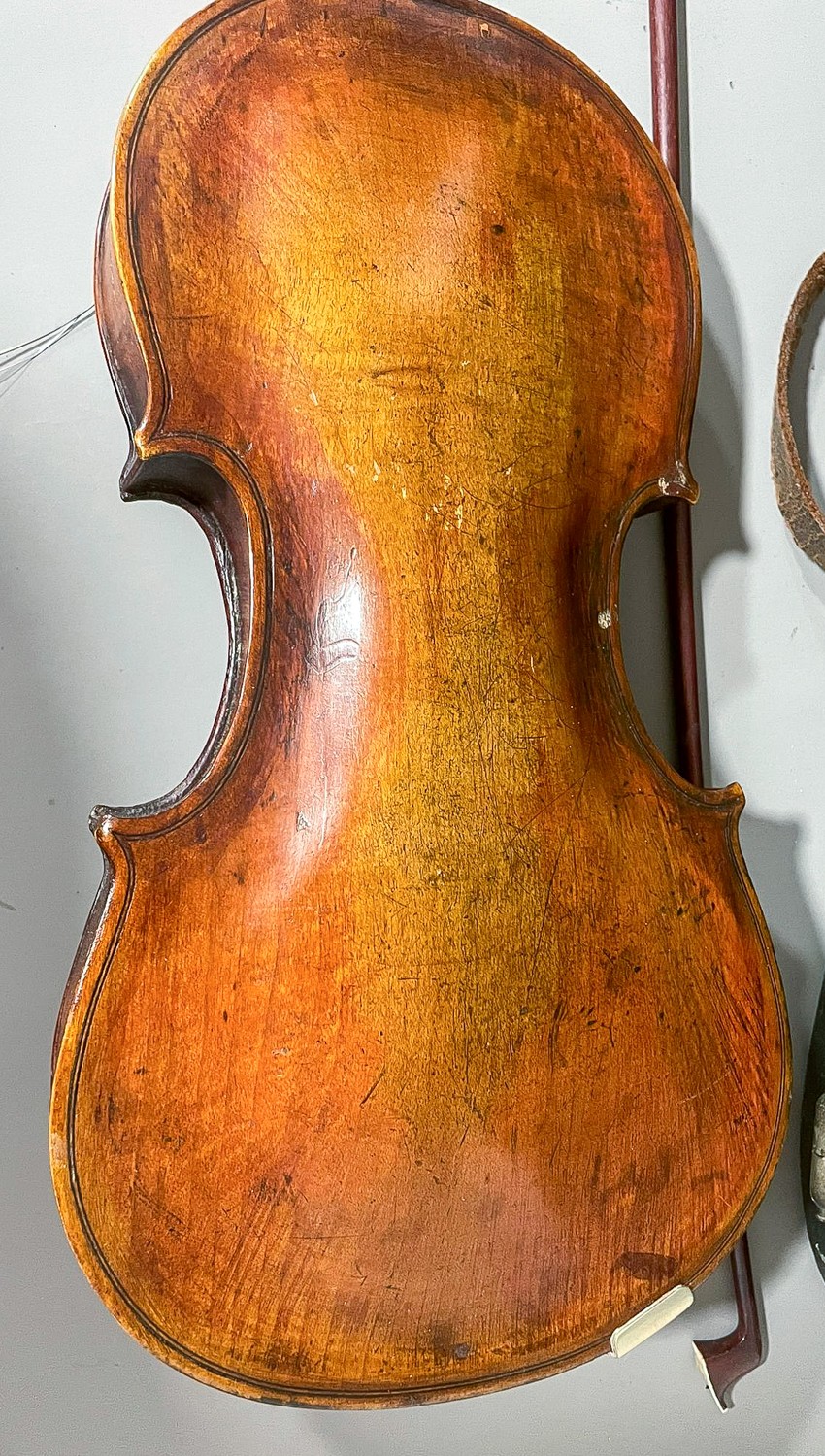 Antique violin, internal paper label reads “Fried. Aug. Glass Verferdigt Nach Jacobus Stainer in - Image 6 of 8