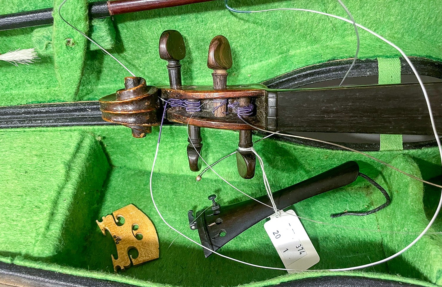 Antique violin, internal paper label reads “Fried. Aug. Glass Verferdigt Nach Jacobus Stainer in - Image 4 of 8