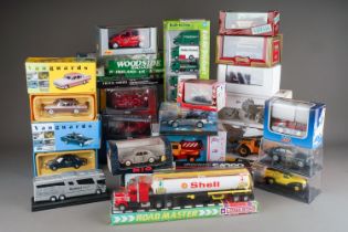 A group of modern boxed diecast vehicles to include Rio, Motorama, Matchbox (2)