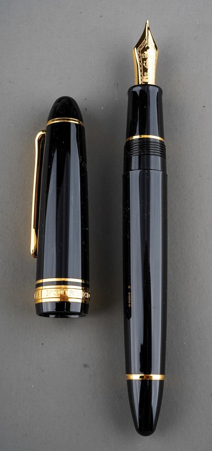 A Japanese Sailor black and gilt fountain pen with 21k Naginata Togi nib, stamped 21K 875, boxed - Bild 4 aus 4