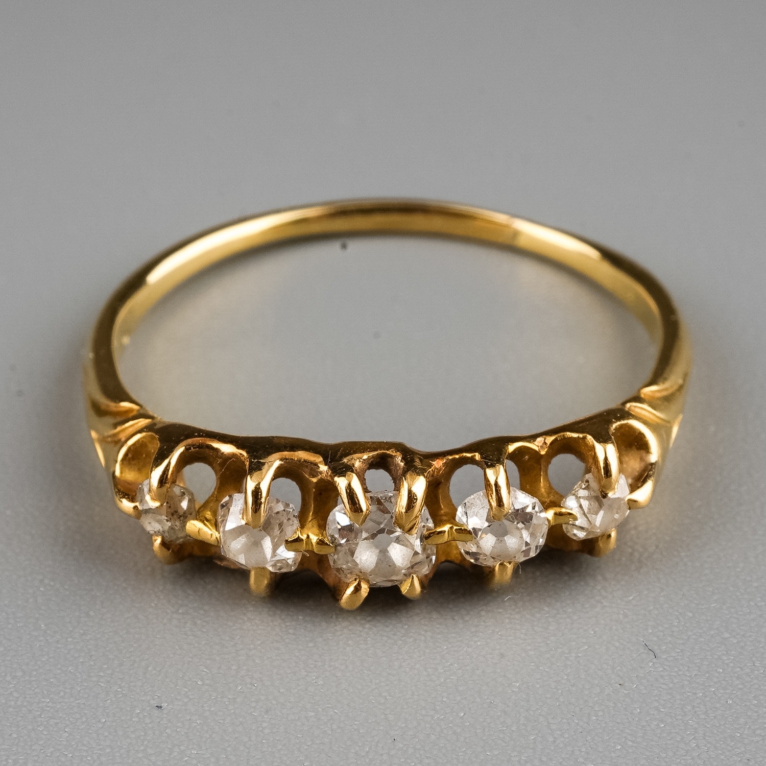 A yellow gold and diamond five-stone ring, set with graduated old-cut diamonds, size Q1/2, - Image 2 of 5