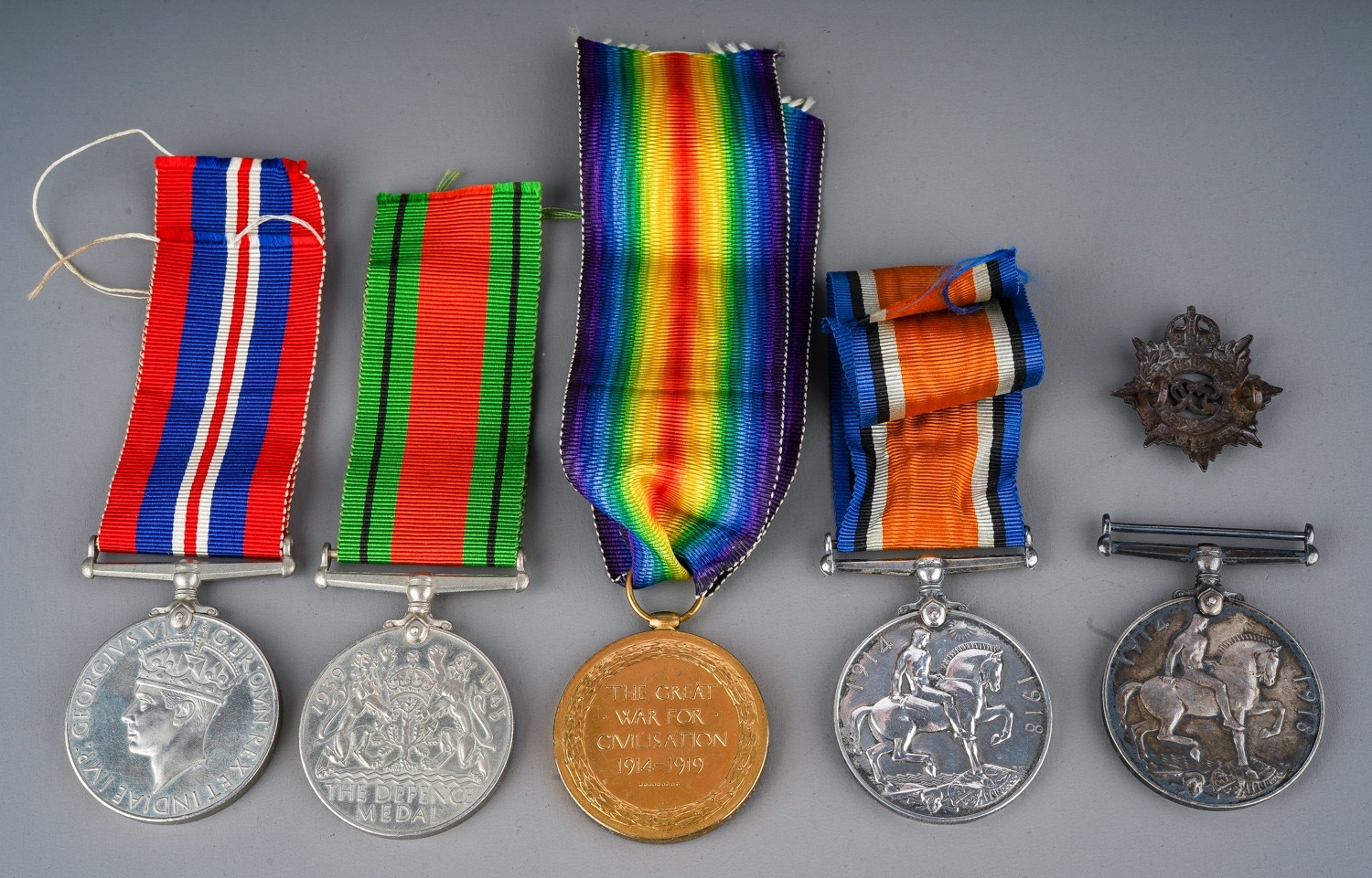 British War Medal, correctly impressed Capt. J.H.Hind Condition GVF Great War Pair, correctly - Image 3 of 4