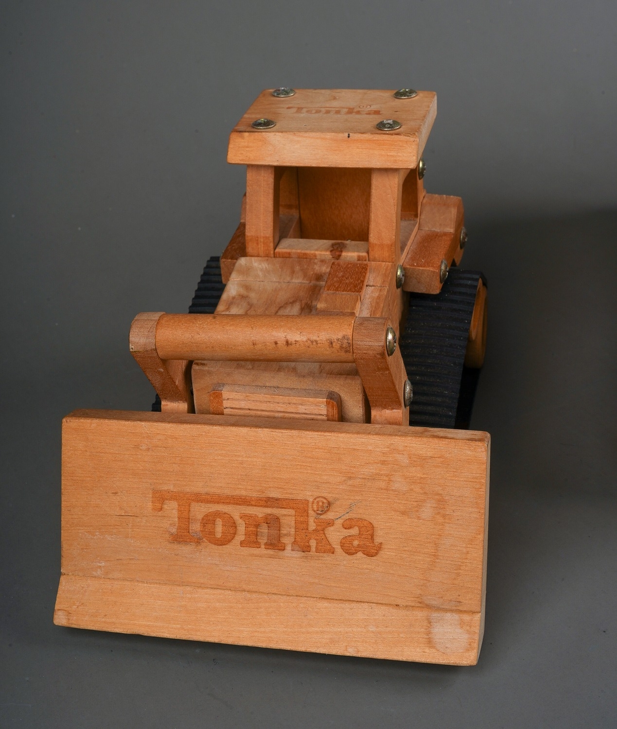 Tonka Toy. Three unusual wooden Tonka construction toys - Image 3 of 6