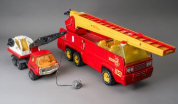 Tonka Toys. A large scale 1980's fire truck, missing side ladders and a red/white recovery crane