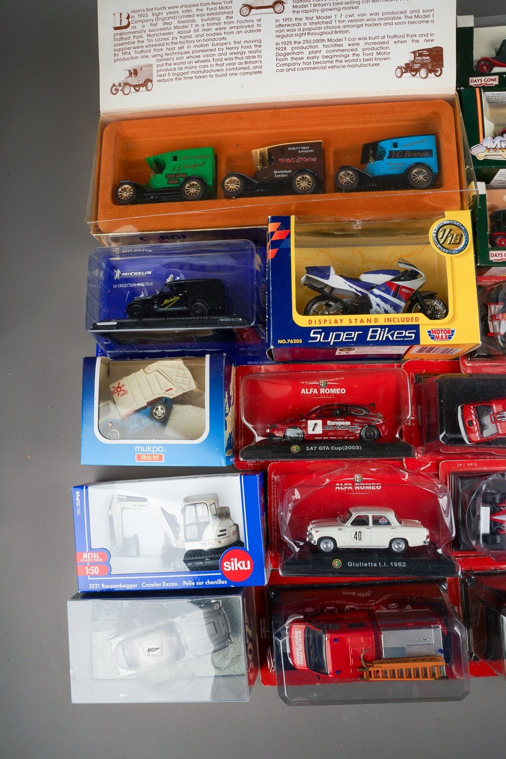 Assorted boxed modern diecasts (q) - Image 2 of 4