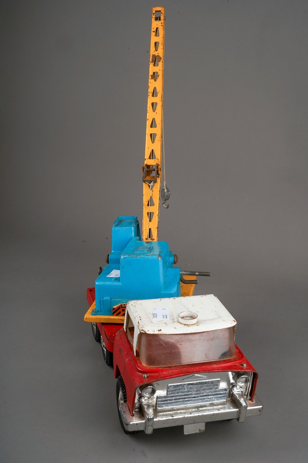 A 1960's Triang tinplate crane truck - Image 3 of 3