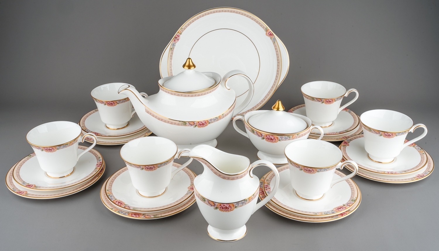 A Royal Doulton Darjeeling H5247 six piece tea set to include: teapot, sugar bowl, milk jug, cups, - Image 2 of 12