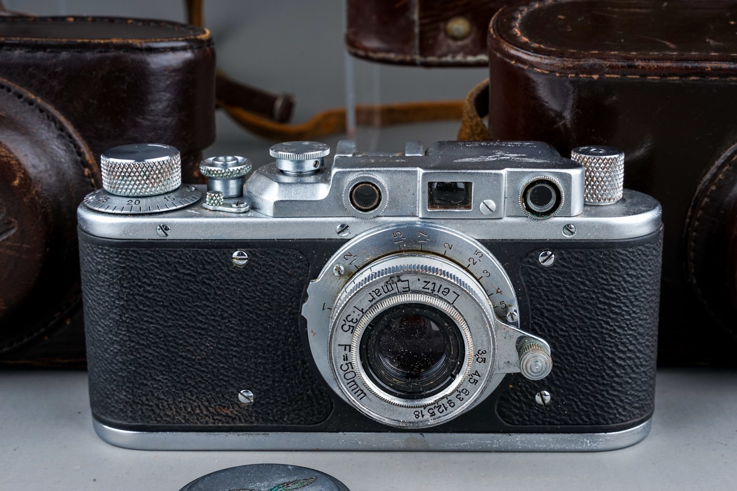 4 German marked cameras in their original carry cases. Militaria interest - Image 8 of 16