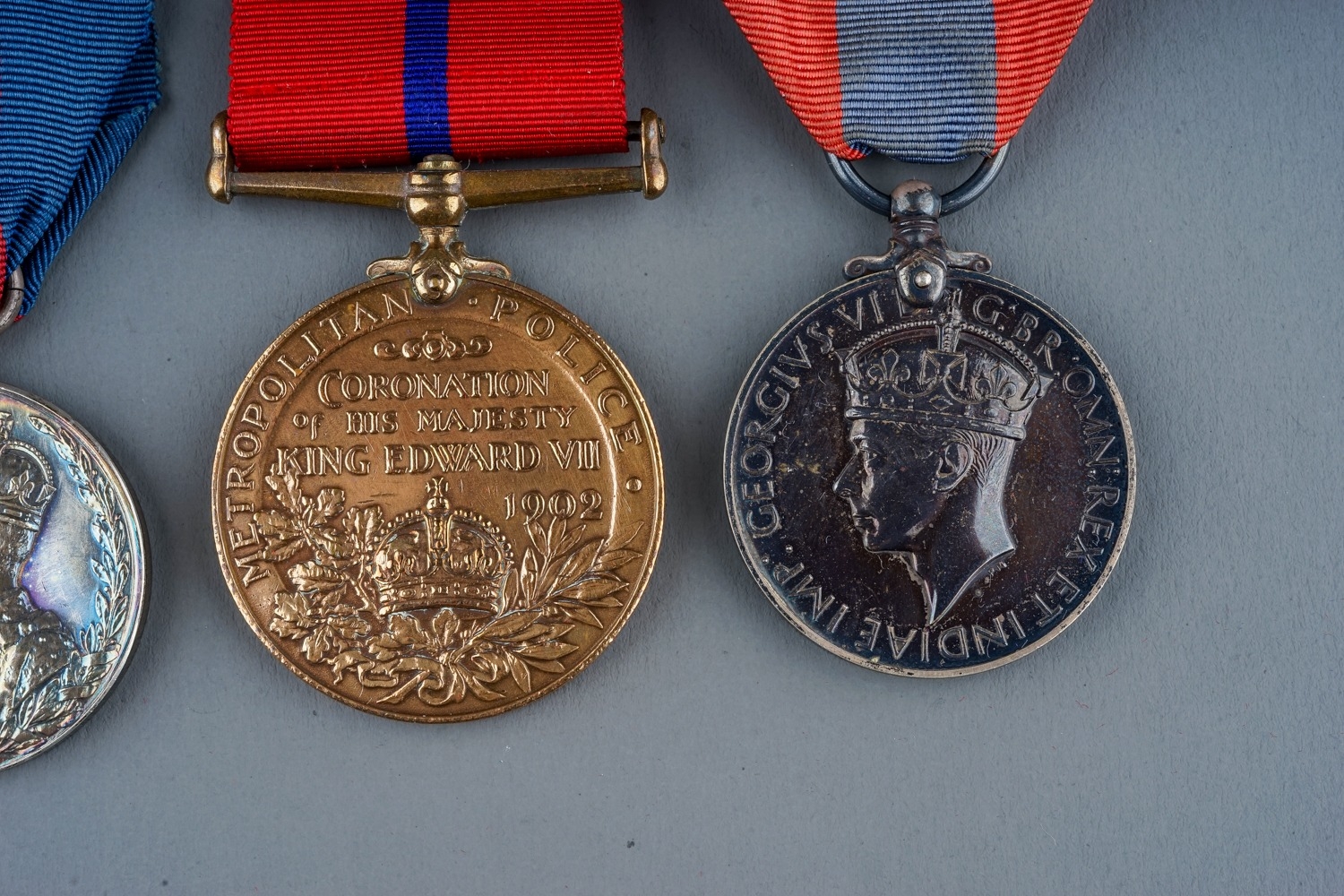 British Jubilee and Coronation Medals. 1911 Coronation Medal; 1935 Silver Jubilee Medal, GVI - Image 2 of 4