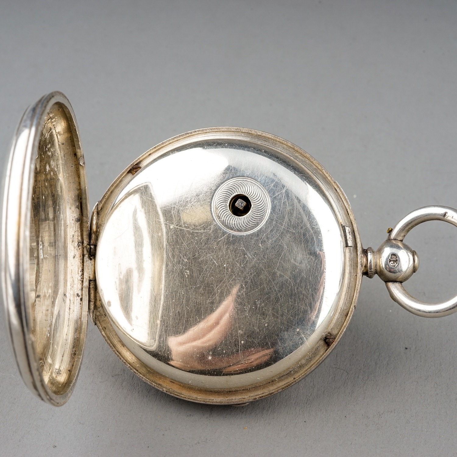 A Victorian silver openface pocket watch, 42mm white enamel dial with Roman numerals and - Image 11 of 14