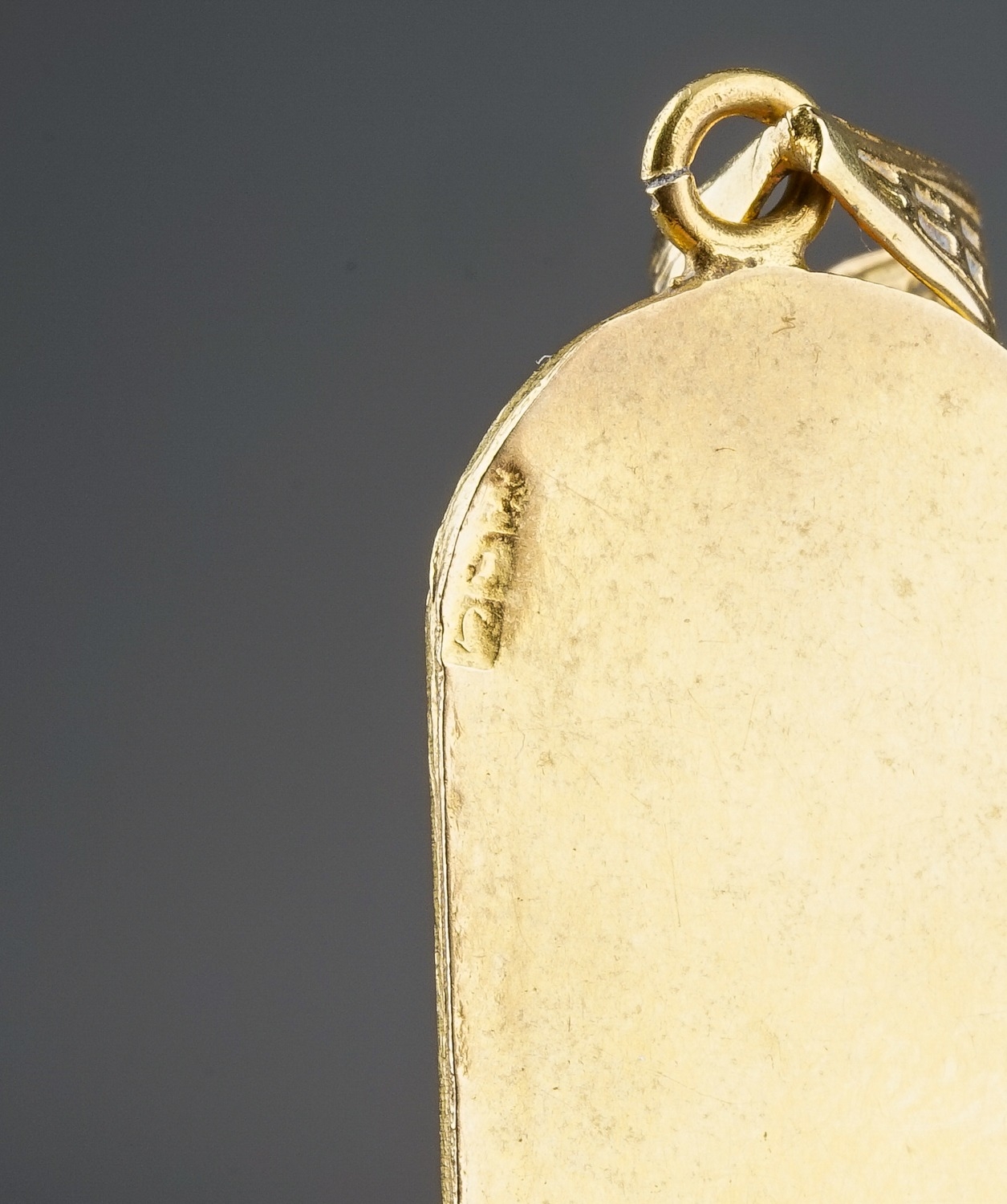 An Egyptian yellow gold pendant, cast with hieroglyphics, control mark to back, approx 5.2cm long, - Image 6 of 6